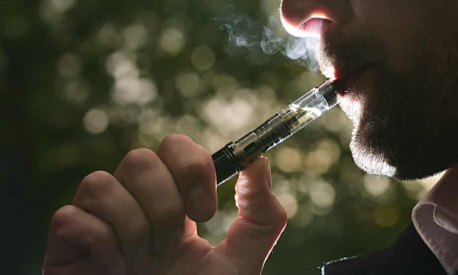 Quel est le pire entre cigarette et cigarette électronique ?